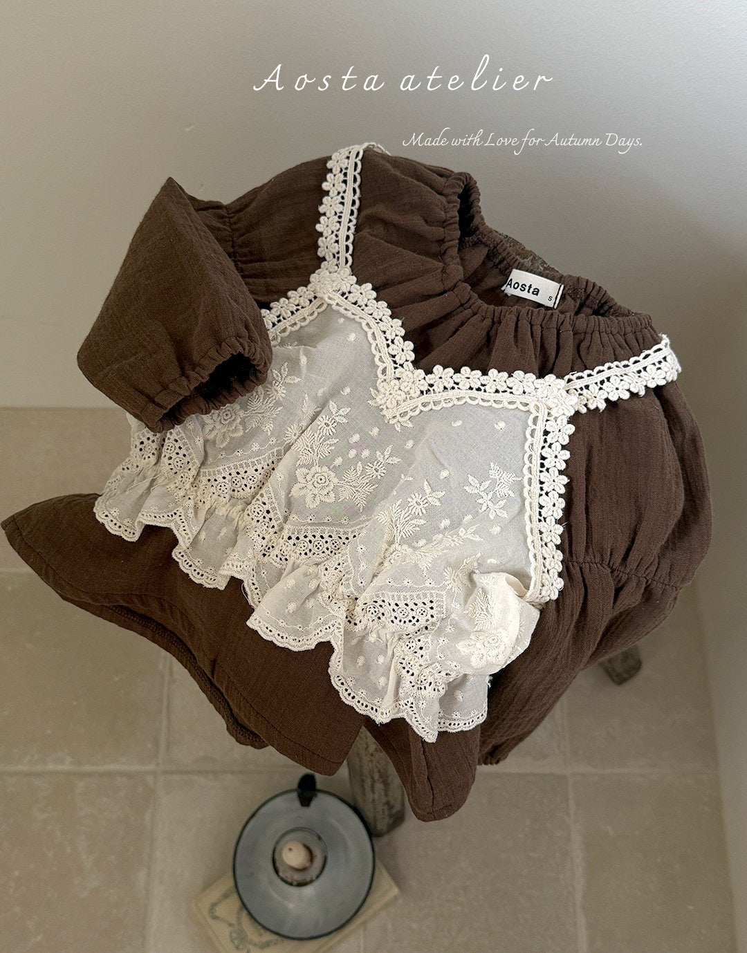Aosta lace bustier