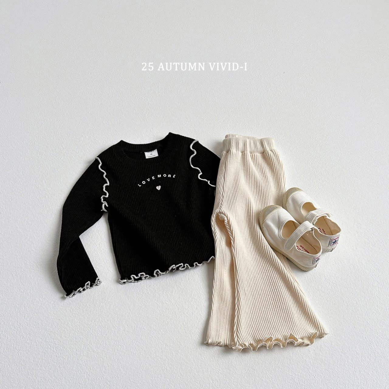 Vividi 素色坑條木耳喇叭褲 (75-135cm)