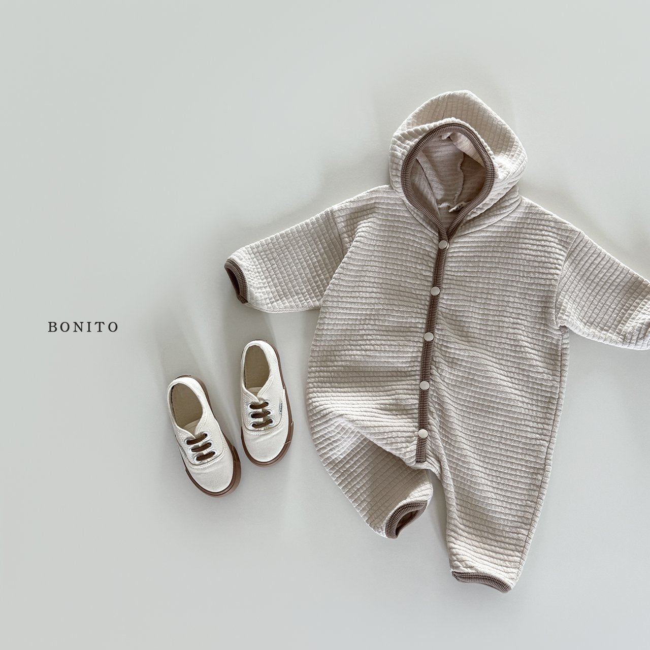 bonito embossed hood suit (3-18m)