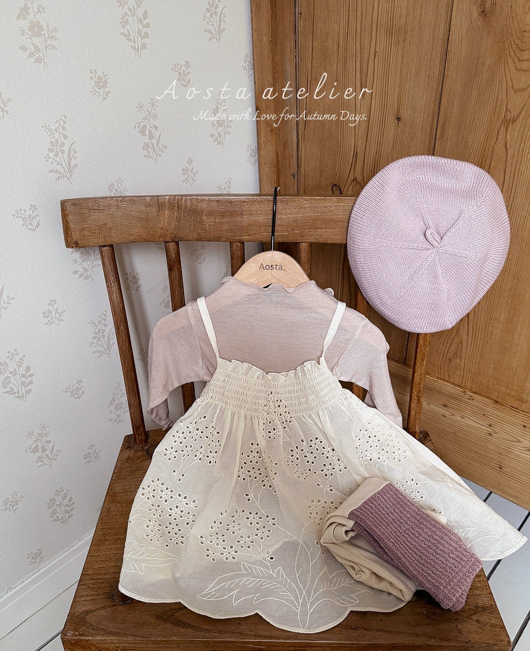 Aosta lace leaf dress