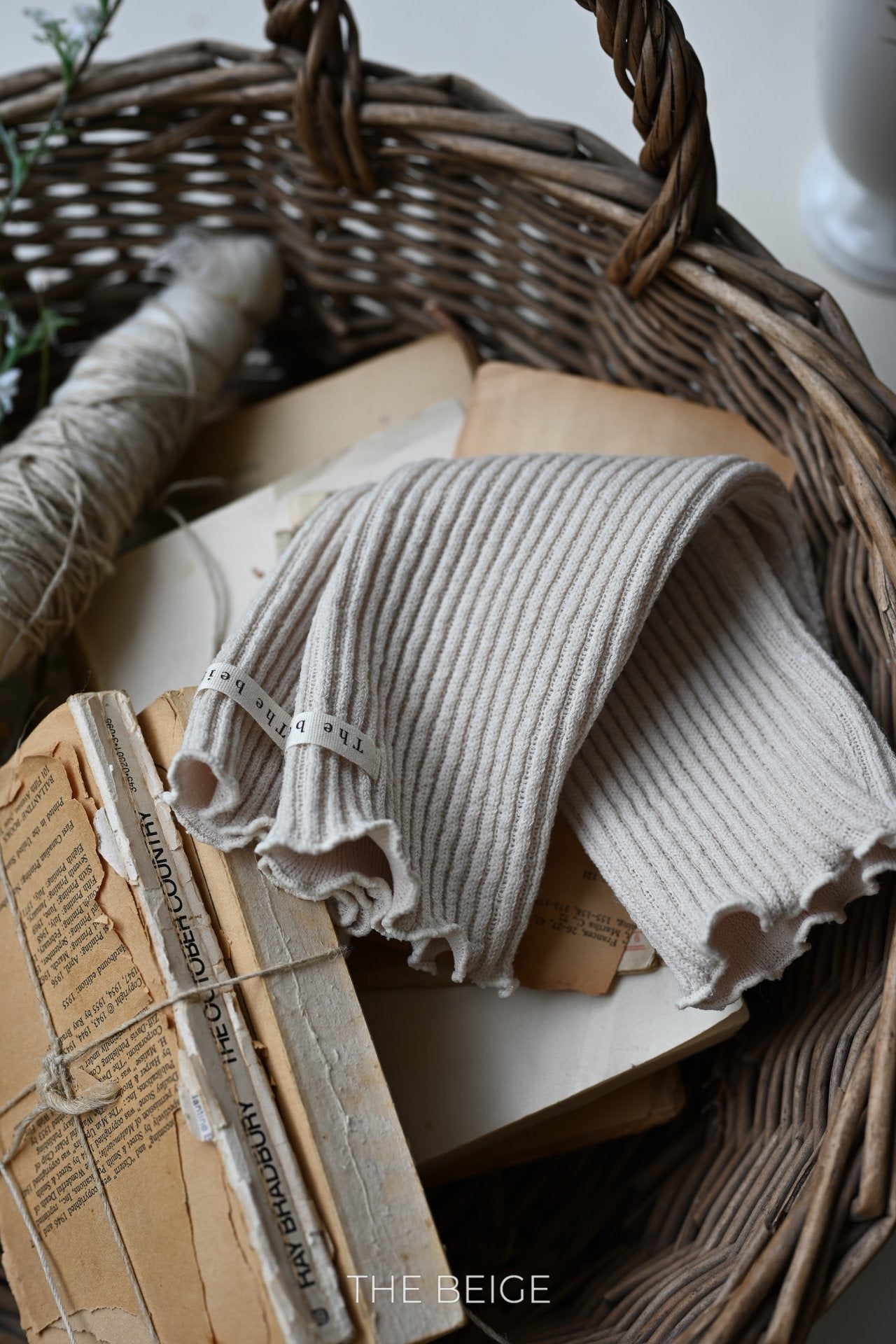 the beige knit warmer