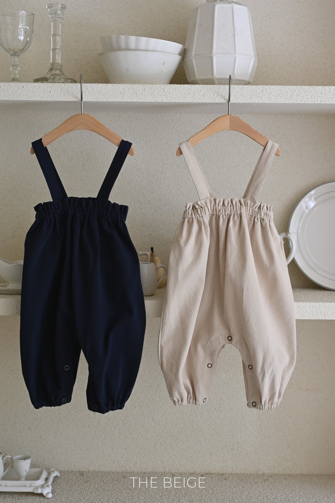 the beige loom suspender suit (6-18m)