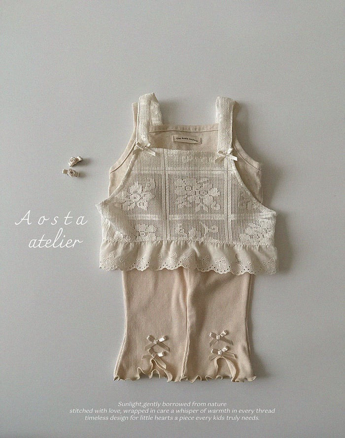 aosta Ina vest
