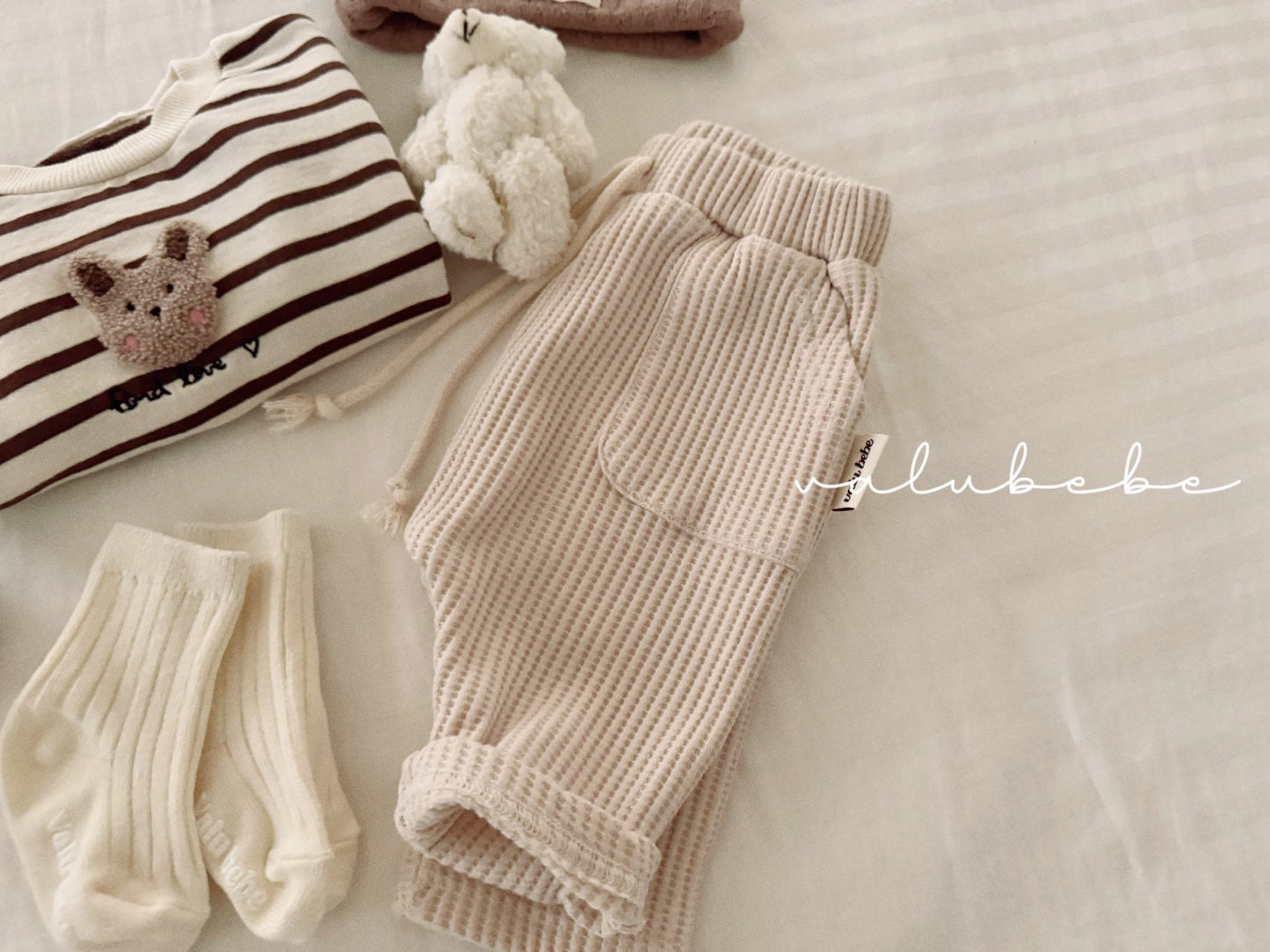 valubebe wide waffle baggy pants (6-18m)