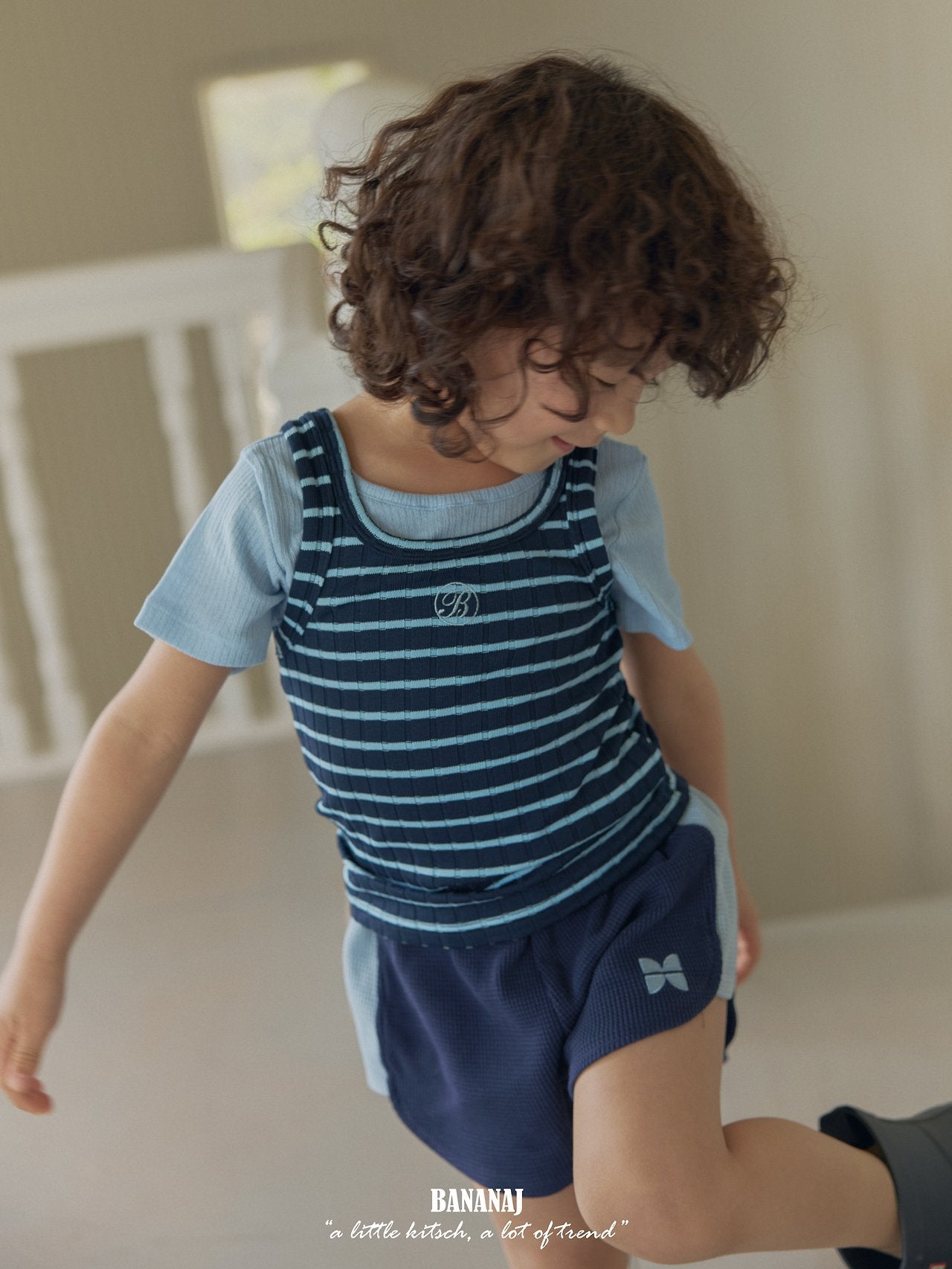 BANANAJ joy u-neck tee (80-135cm)
