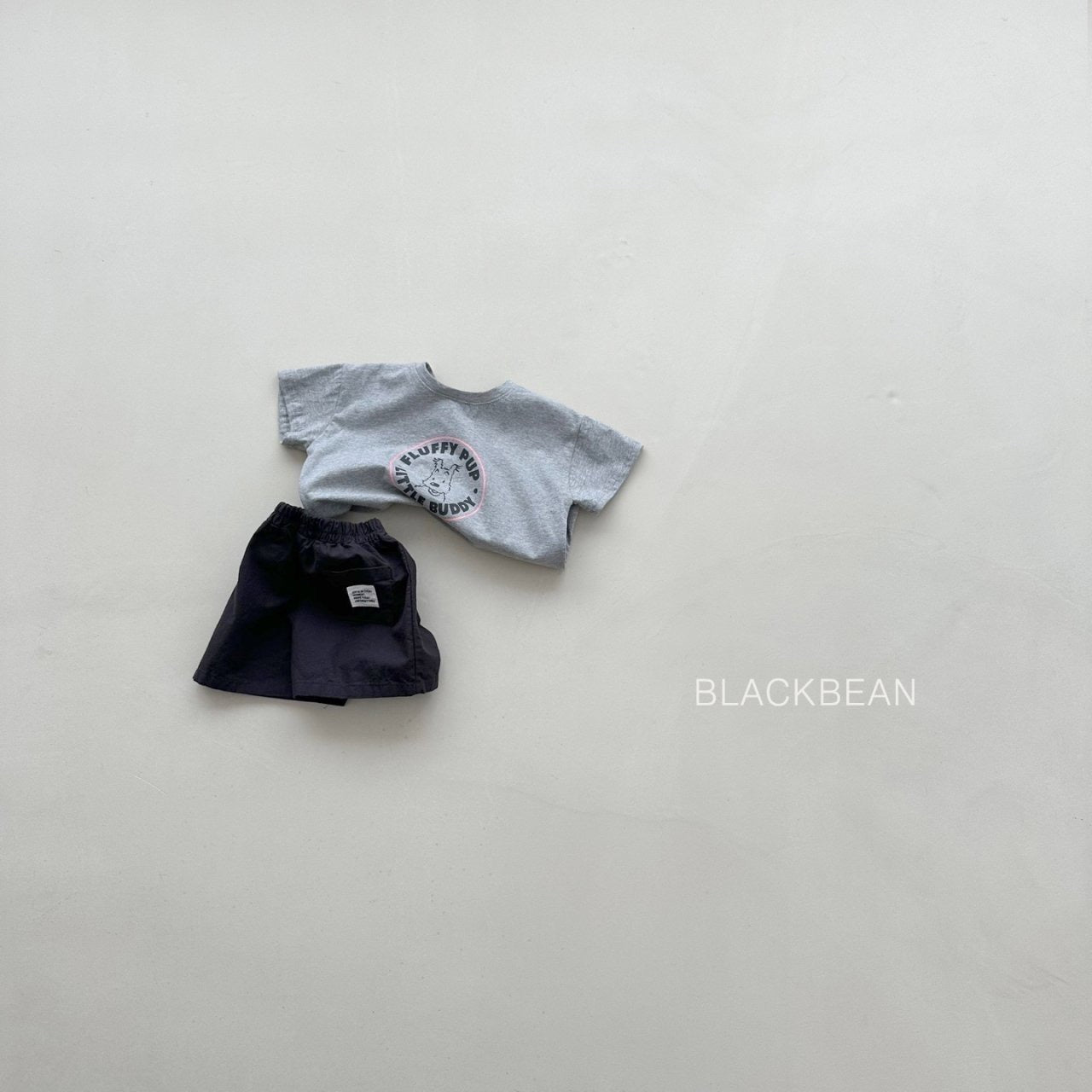 blackbean puppy tee (Bebe&kids)