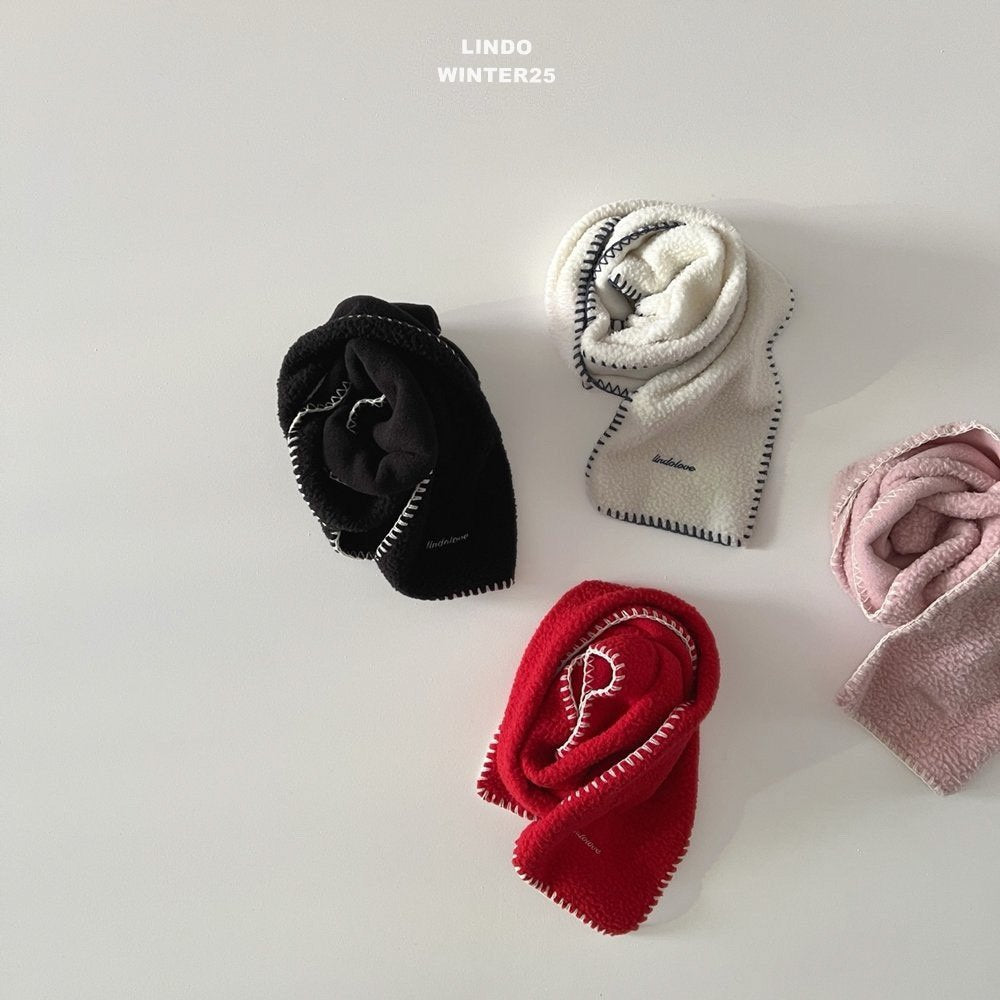 LINDO melo embroidery muffler