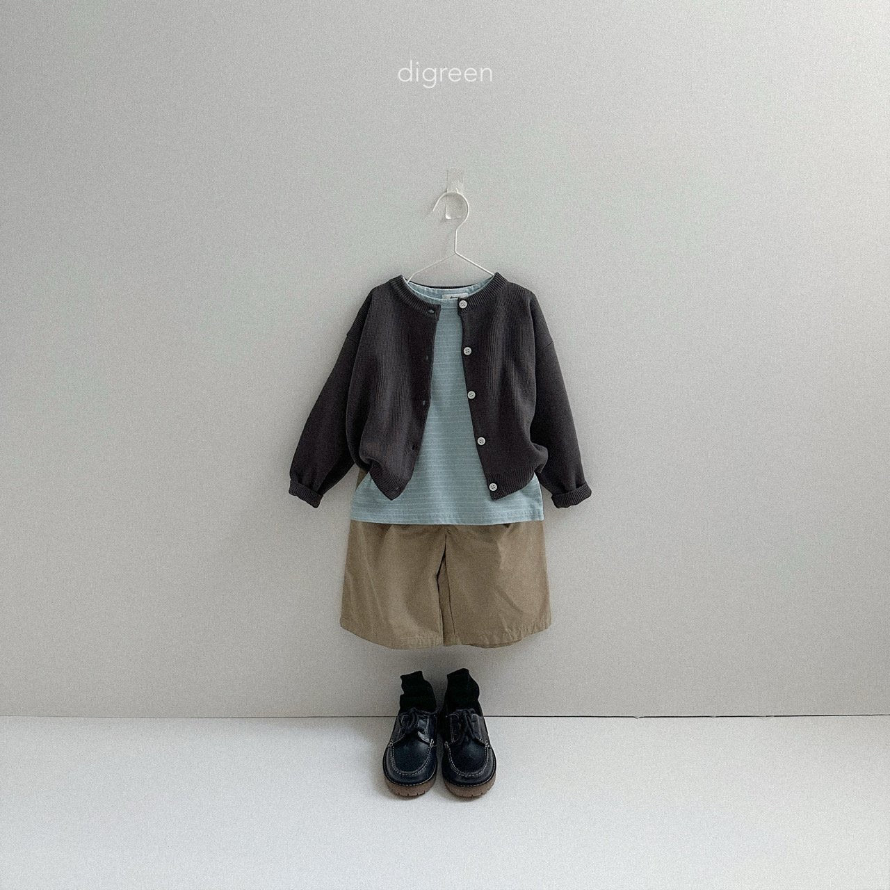 digreen tone-down black socks set (12-23cm)