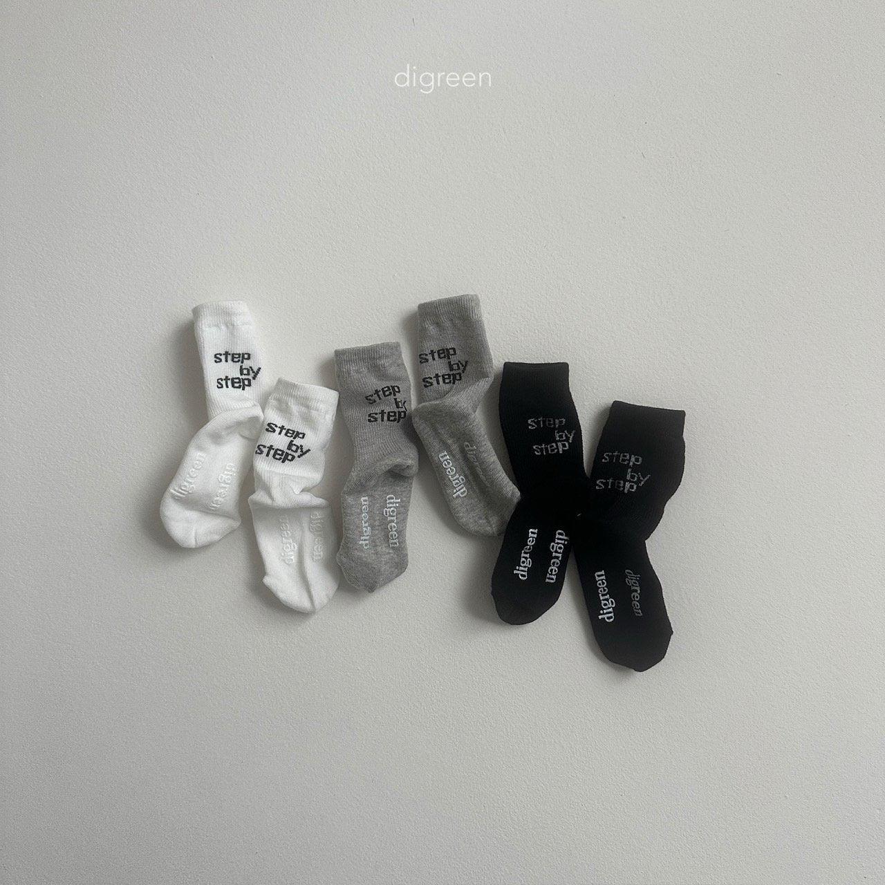 digreen step socks (12-23cm)