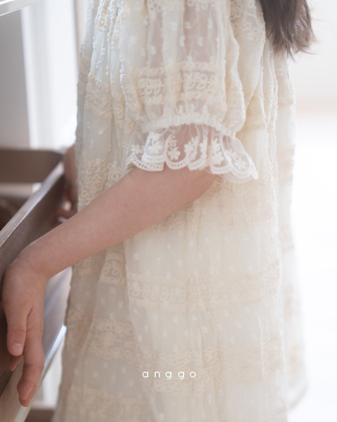 anggo strawberry cream dress (80-120cm)