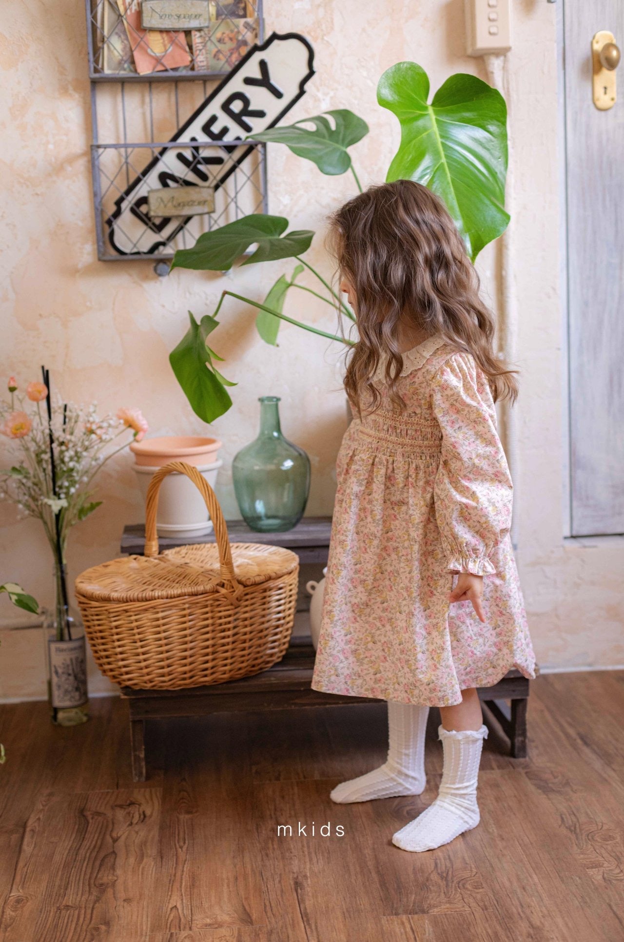 mkids rose lace socks