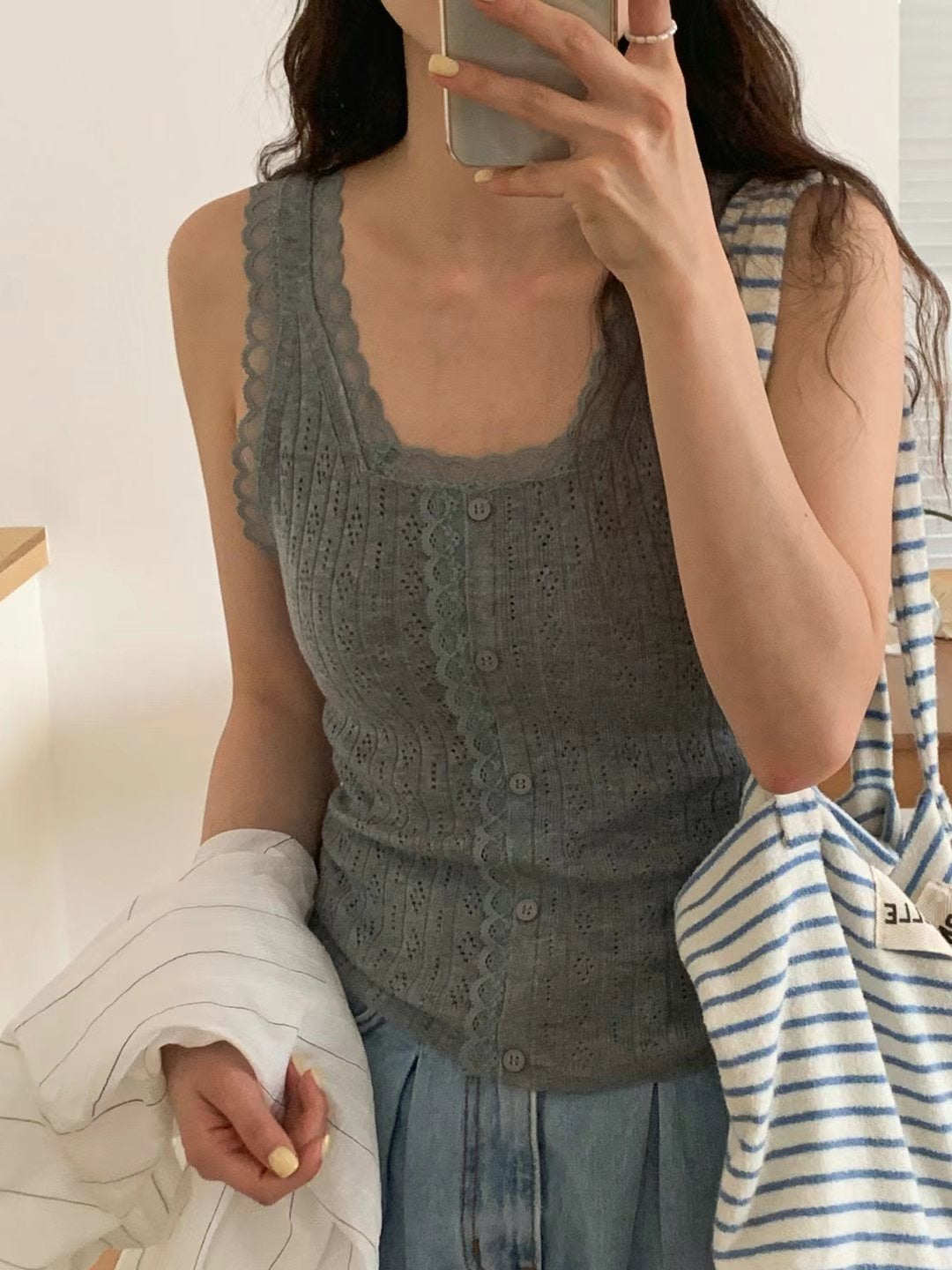 蕾絲透薄暗花背心 *共4色
