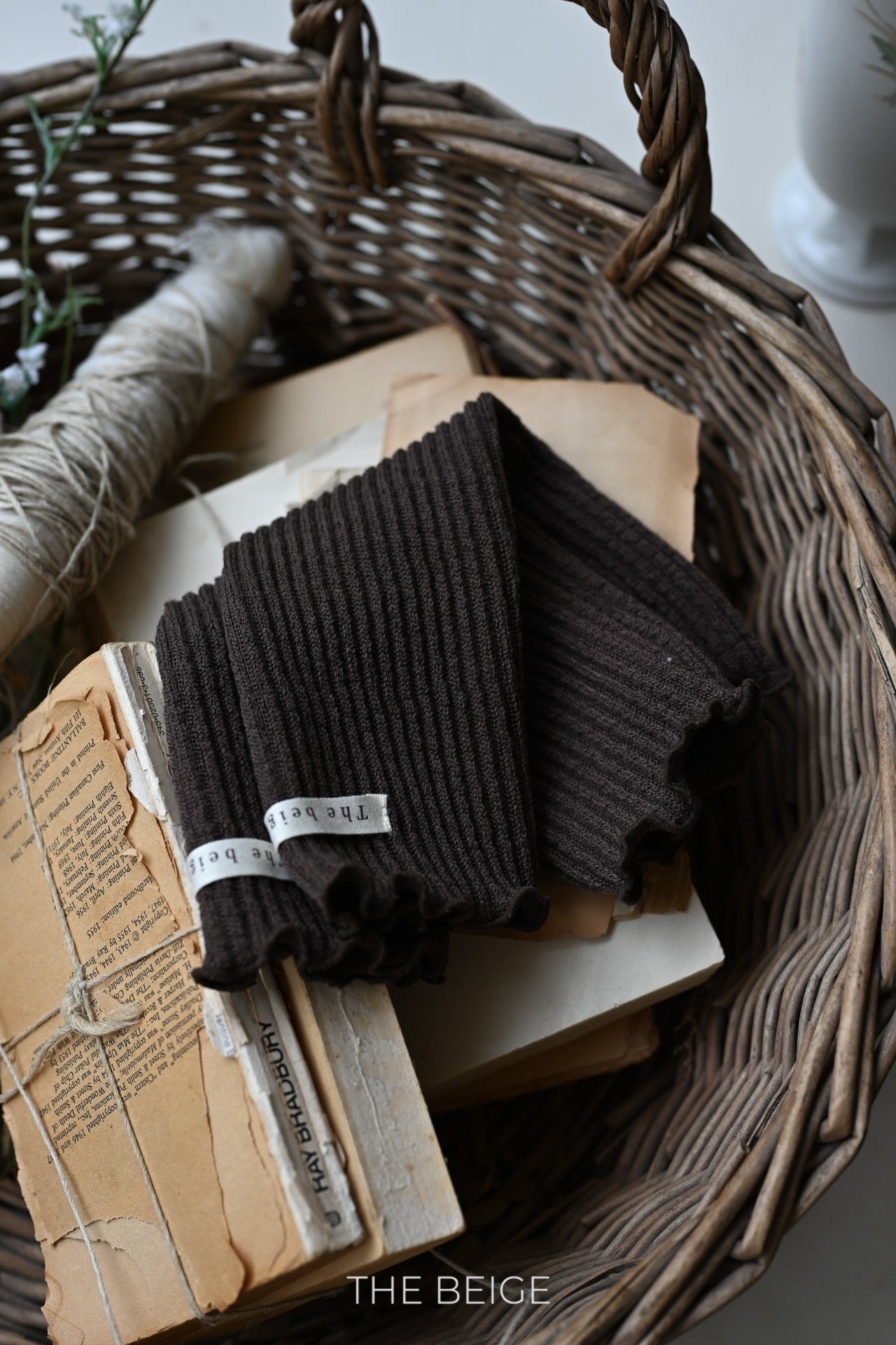 the beige knit warmer