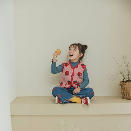 Orangemom 熊熊草莓背心 (95-140cm)