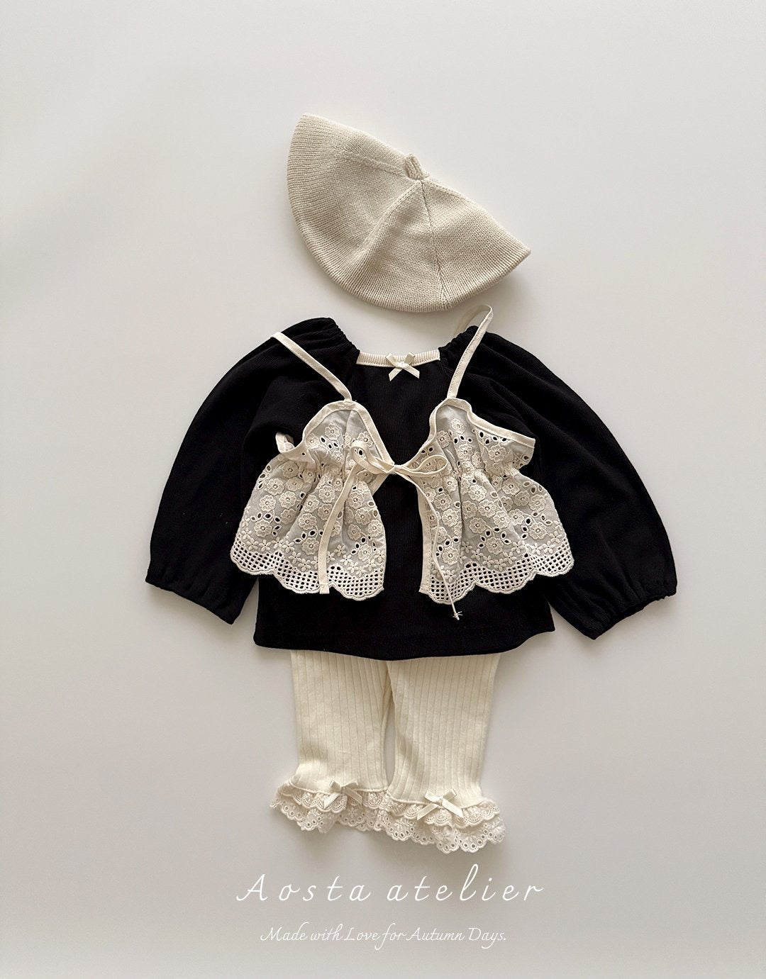 Aosta lace ribbon vest