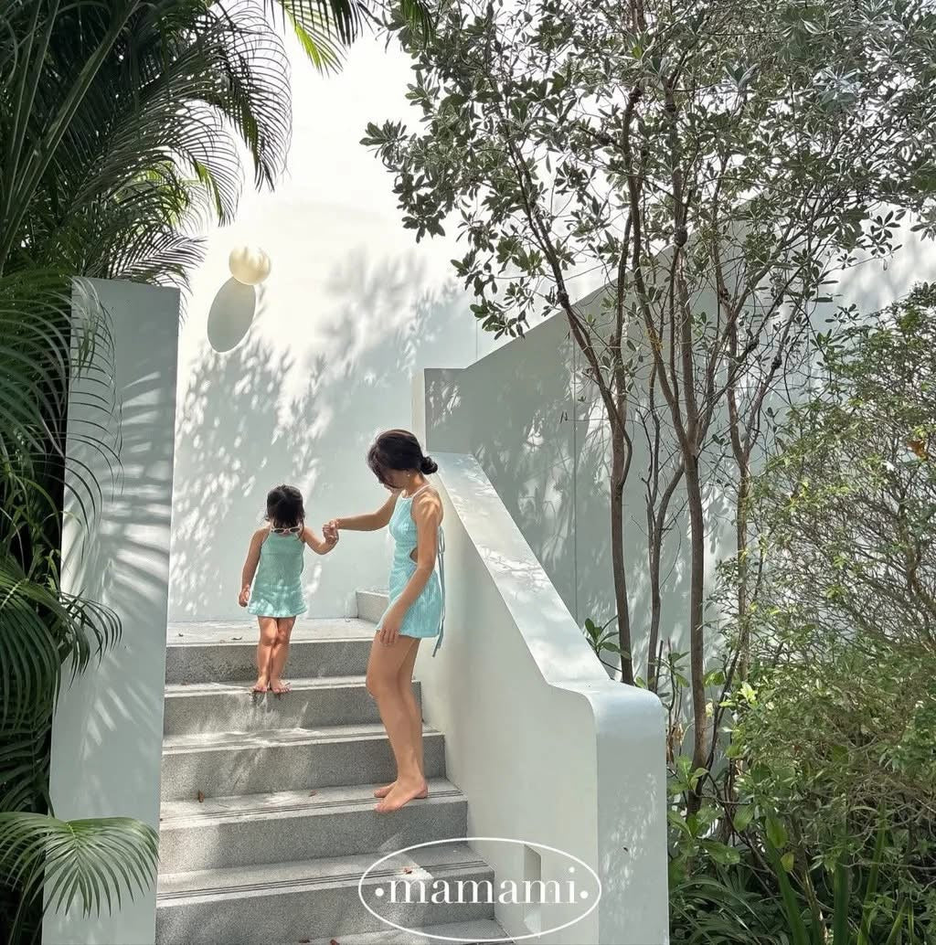 Mamami 親子款細肩露背連身泳裝 (kids ~ mom)