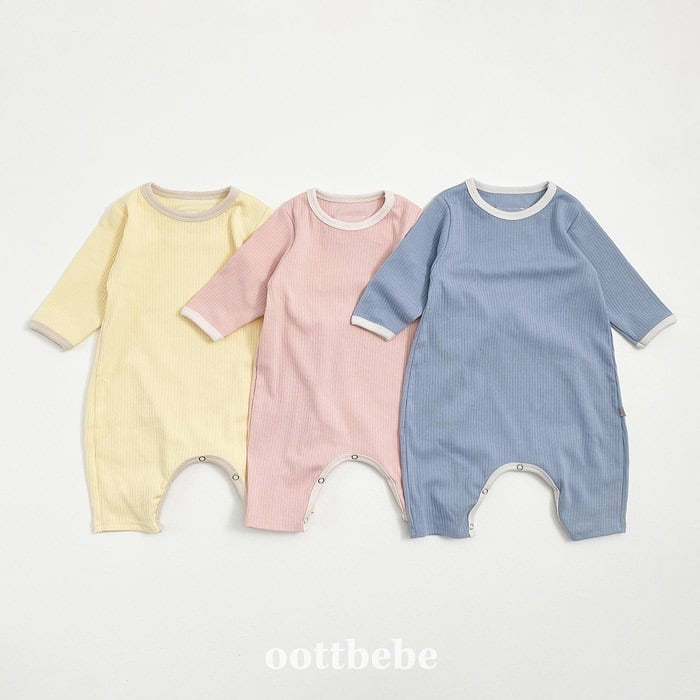 oottbebe butter cream full body suit bonnet set (3-12m)