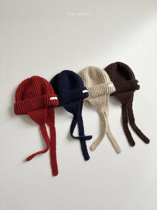 minirobe earlobe shaped beanie