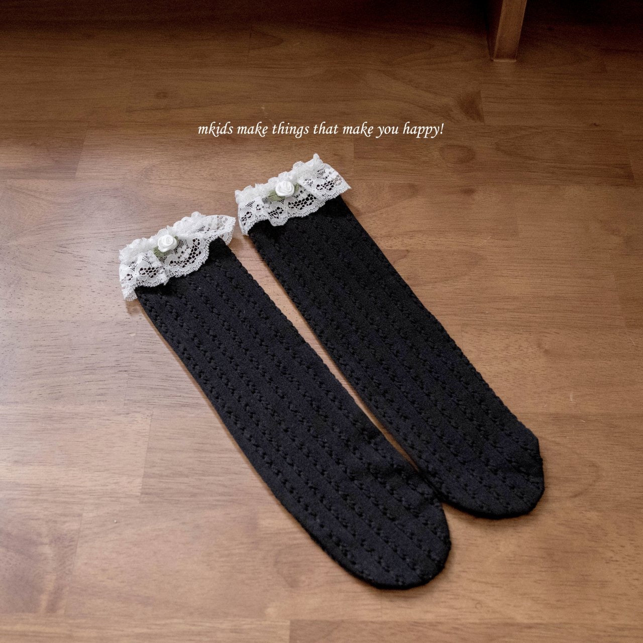 mkids rose lace socks