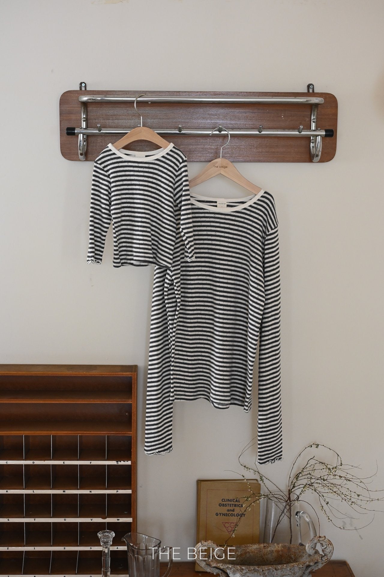 the beige round nal nari t(adult)