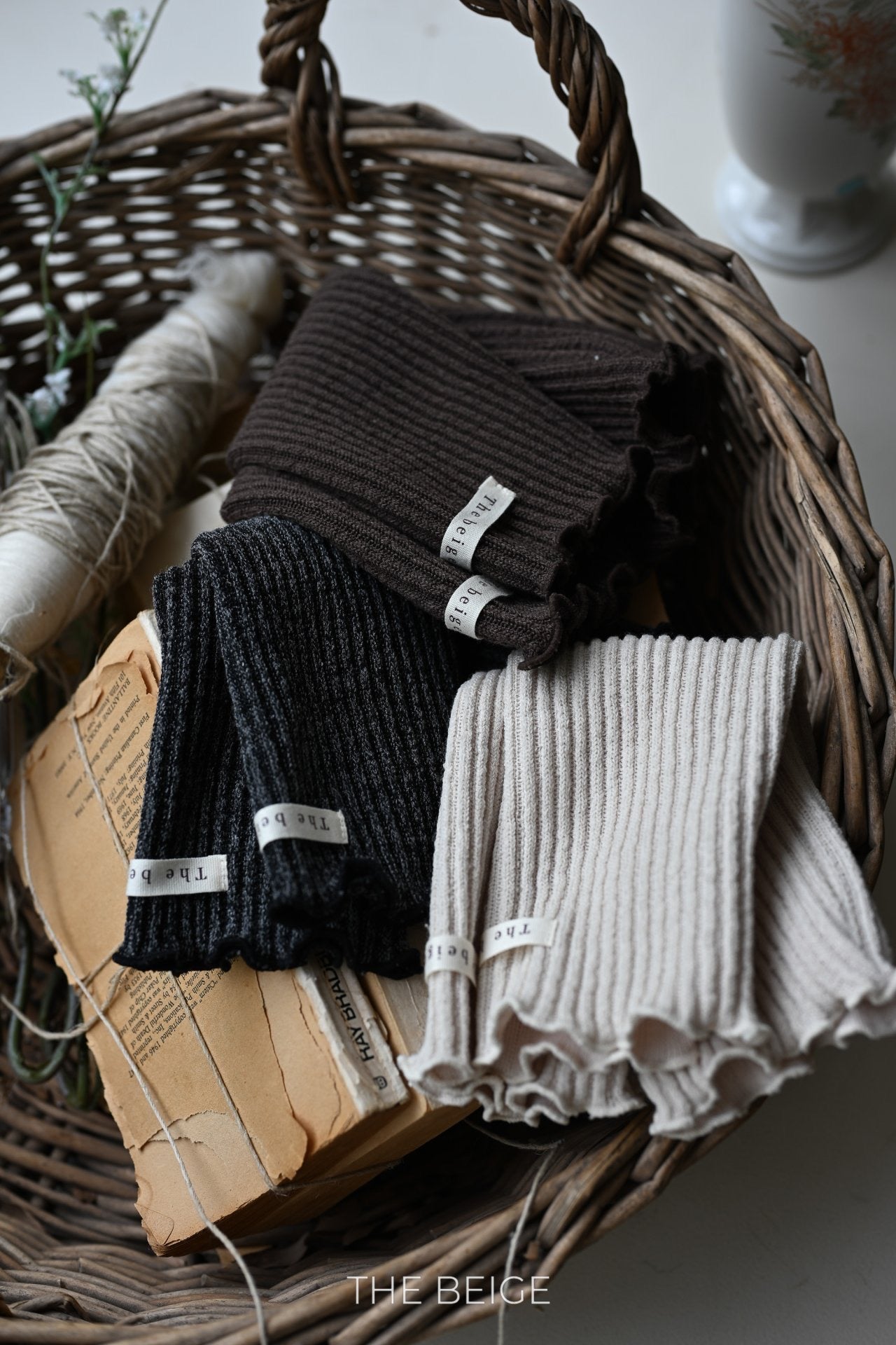 the beige knit warmer