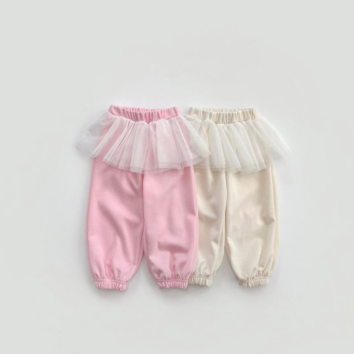 WhitesketchBook tutu jogger pants (90–140cm)