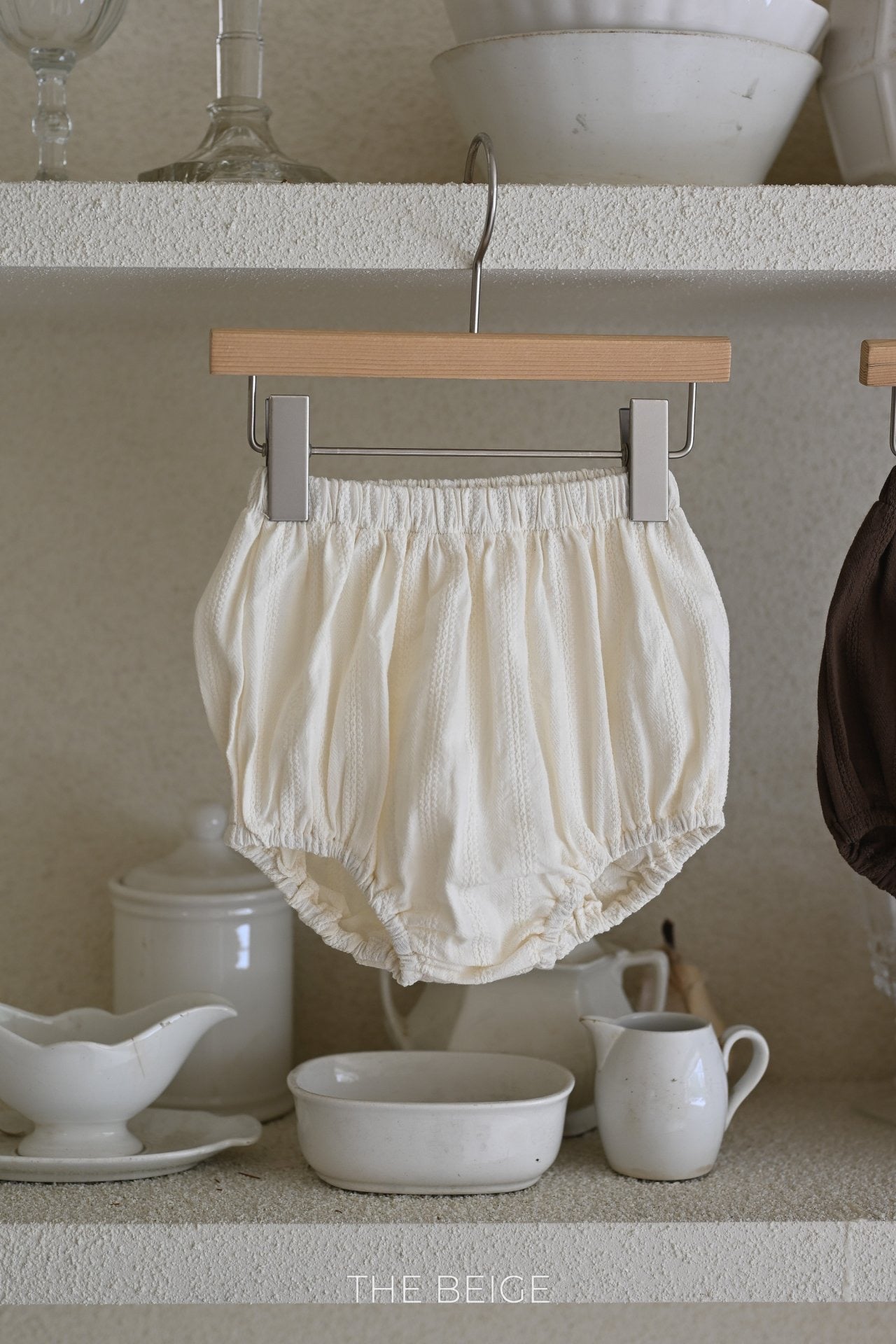 the beige basic bloomer (6-18m)