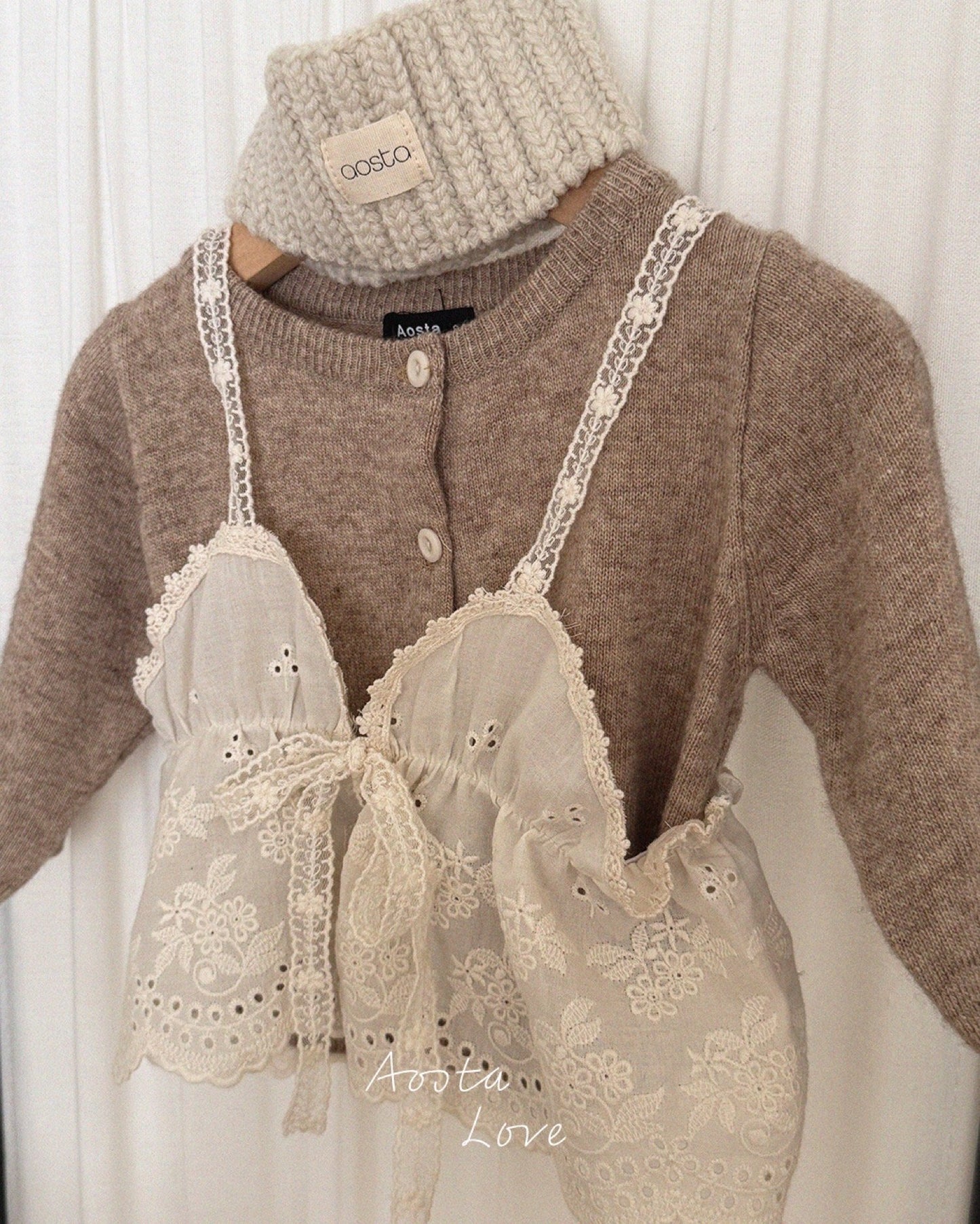 Aosta lace bustier