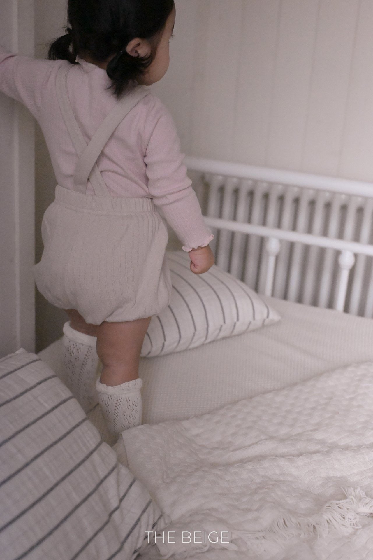 the beige rib suspender pants (85-140cm)