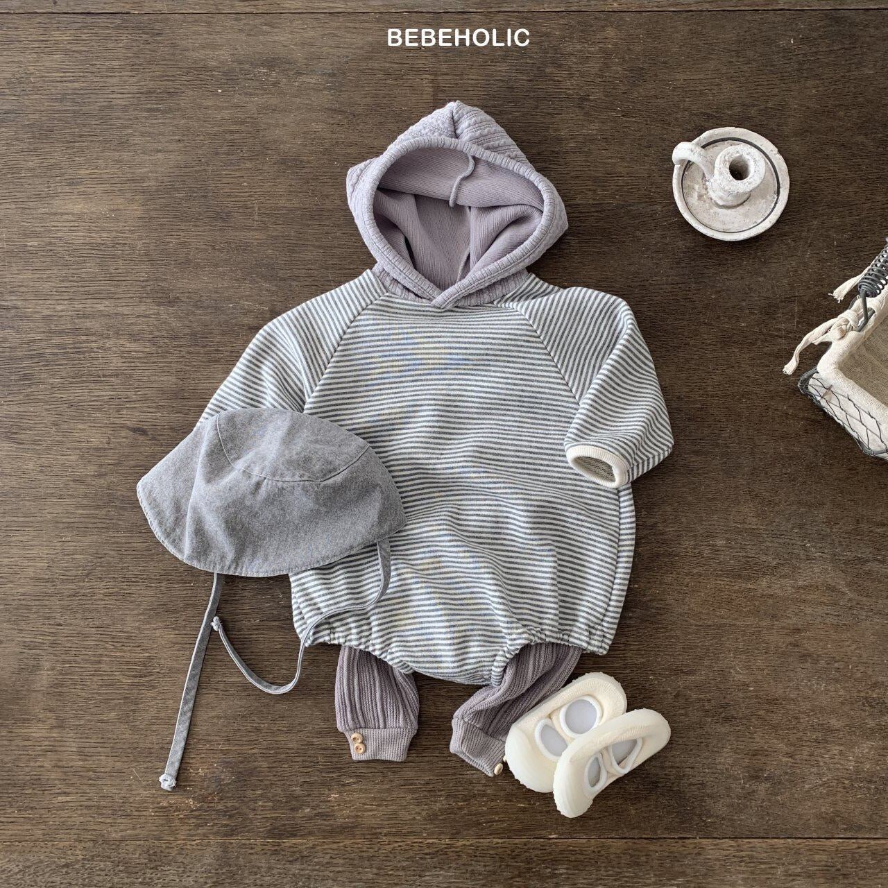 bebeholic colorscheme hood suit (Bebe 3-18m)