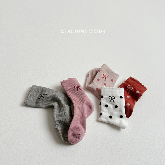 Vividi 蝴蝶結襪襪組