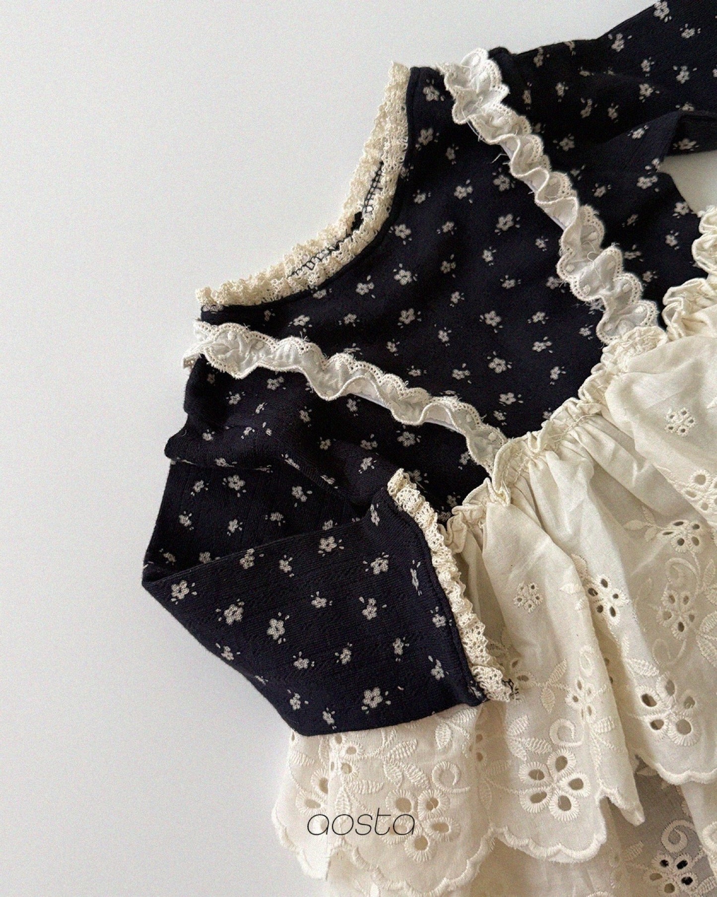 Aosta lace cancan blouse