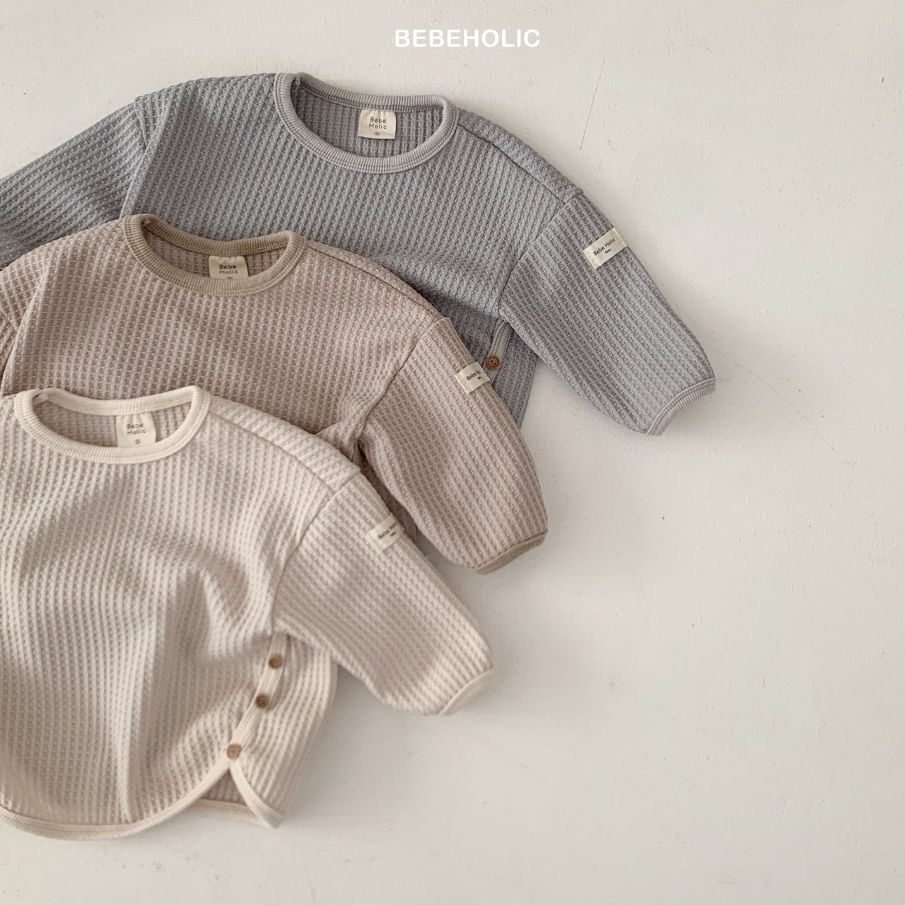 bebeholic maple button tee (3-18m)