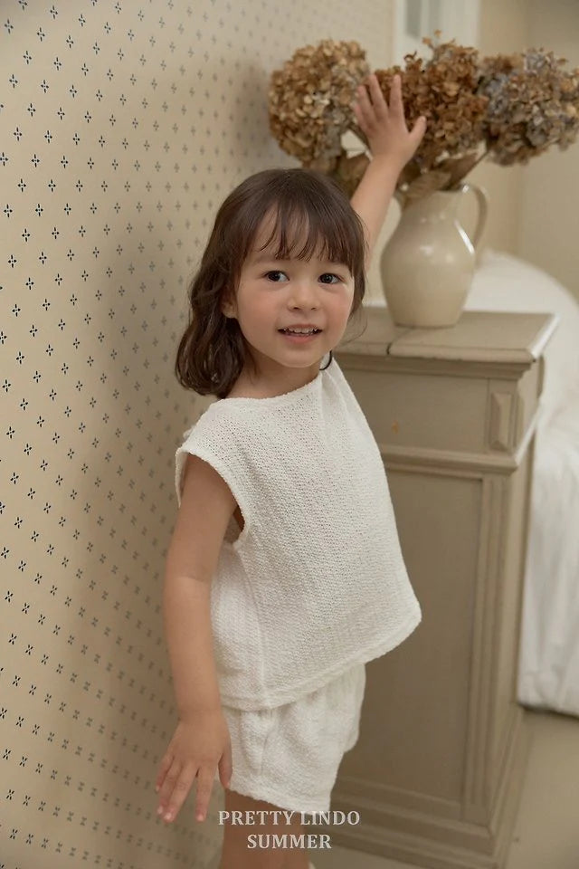 Lindo Eyelet Sleeveless Blouse (85-125cm)