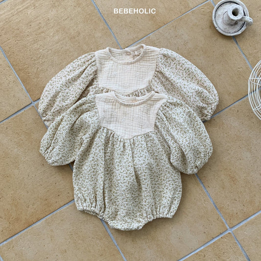 bebeholic flower embroidery suit (Bebe 3-18m)