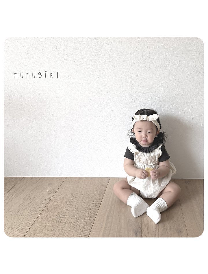Nunubiel bebe ribbed frill t-shirt (6-18m)
