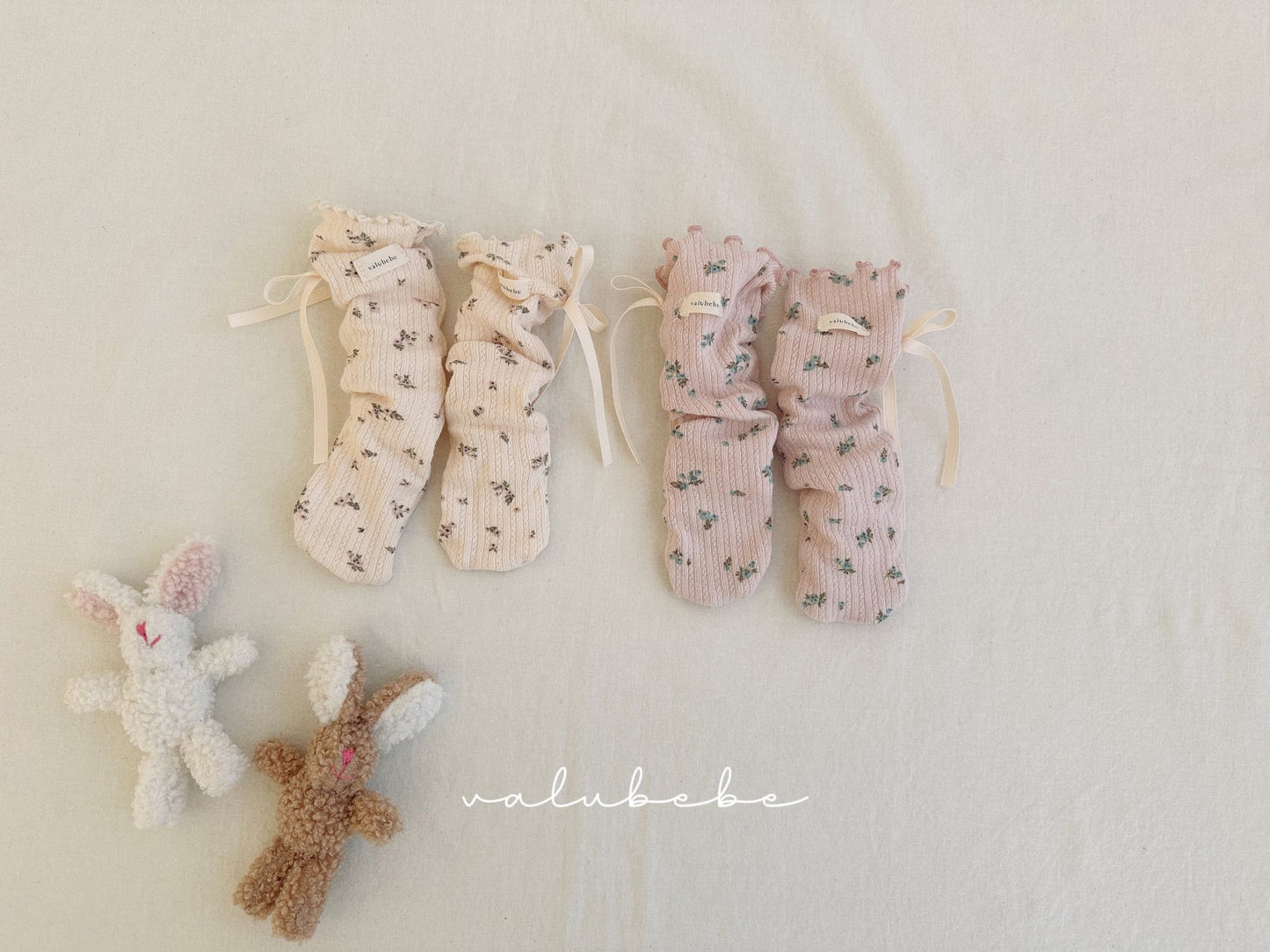 valubebe floral socks(Bebe)