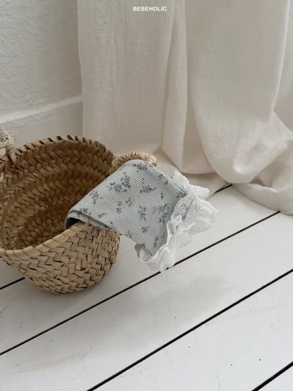 bebeholic angela knee socks