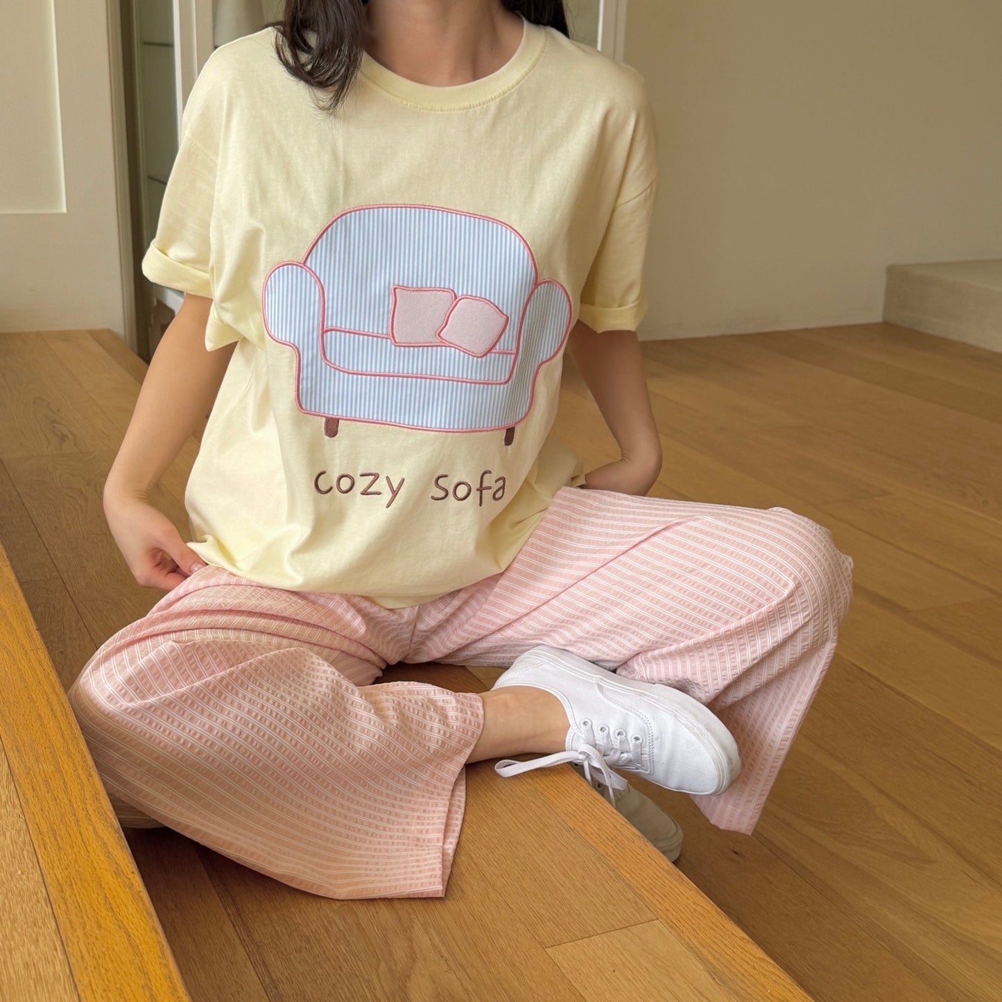 ninibello cozy sofa short sleeve t-shirt(adult)