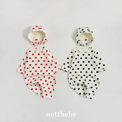 Oottbebe 紅黑愛心連體衣*含帽 (3-12m)