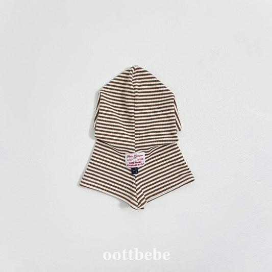 Oottbebe 條紋連帽頸圍
