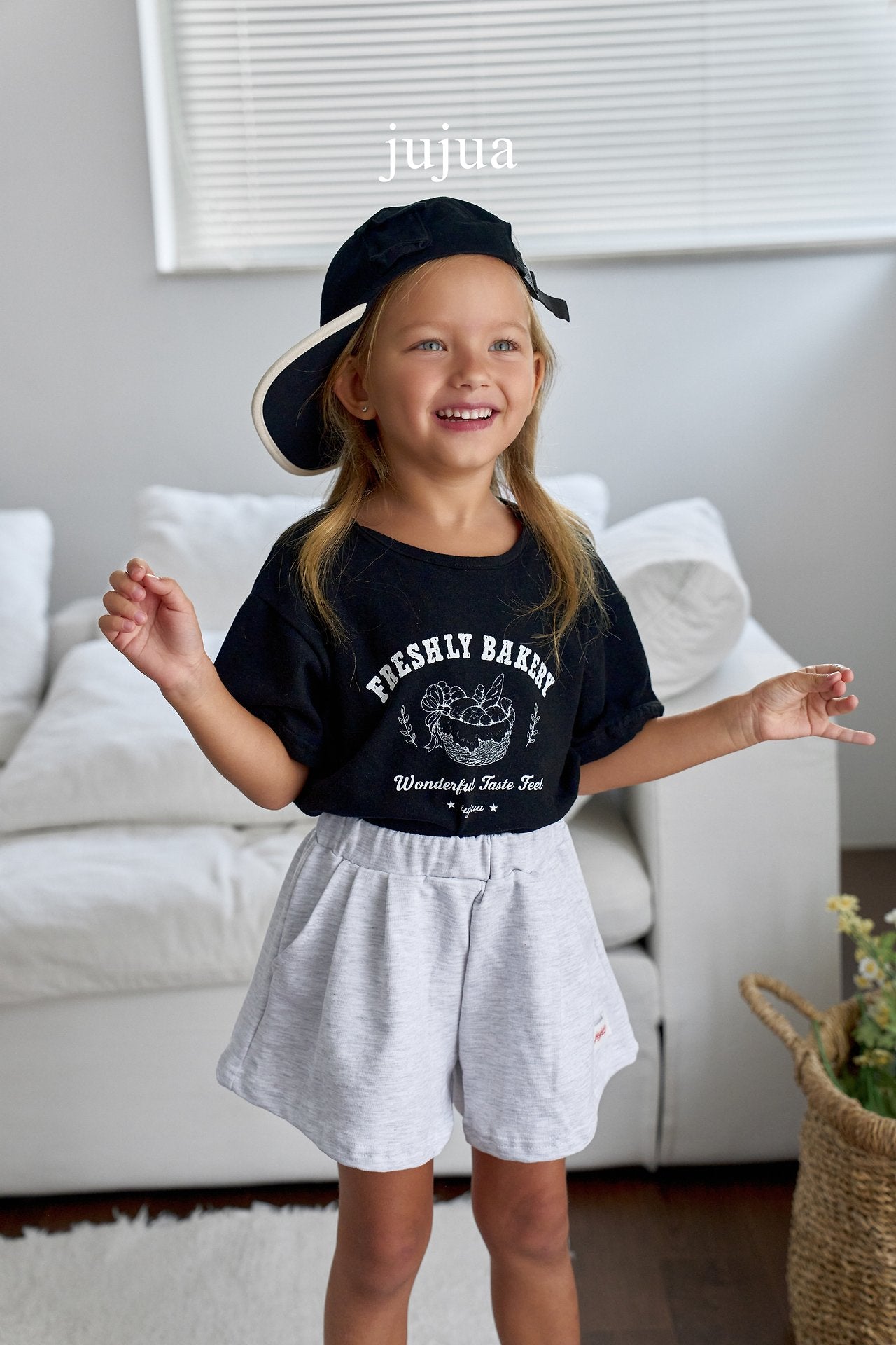jujua bread t-shirt (80-120cm)