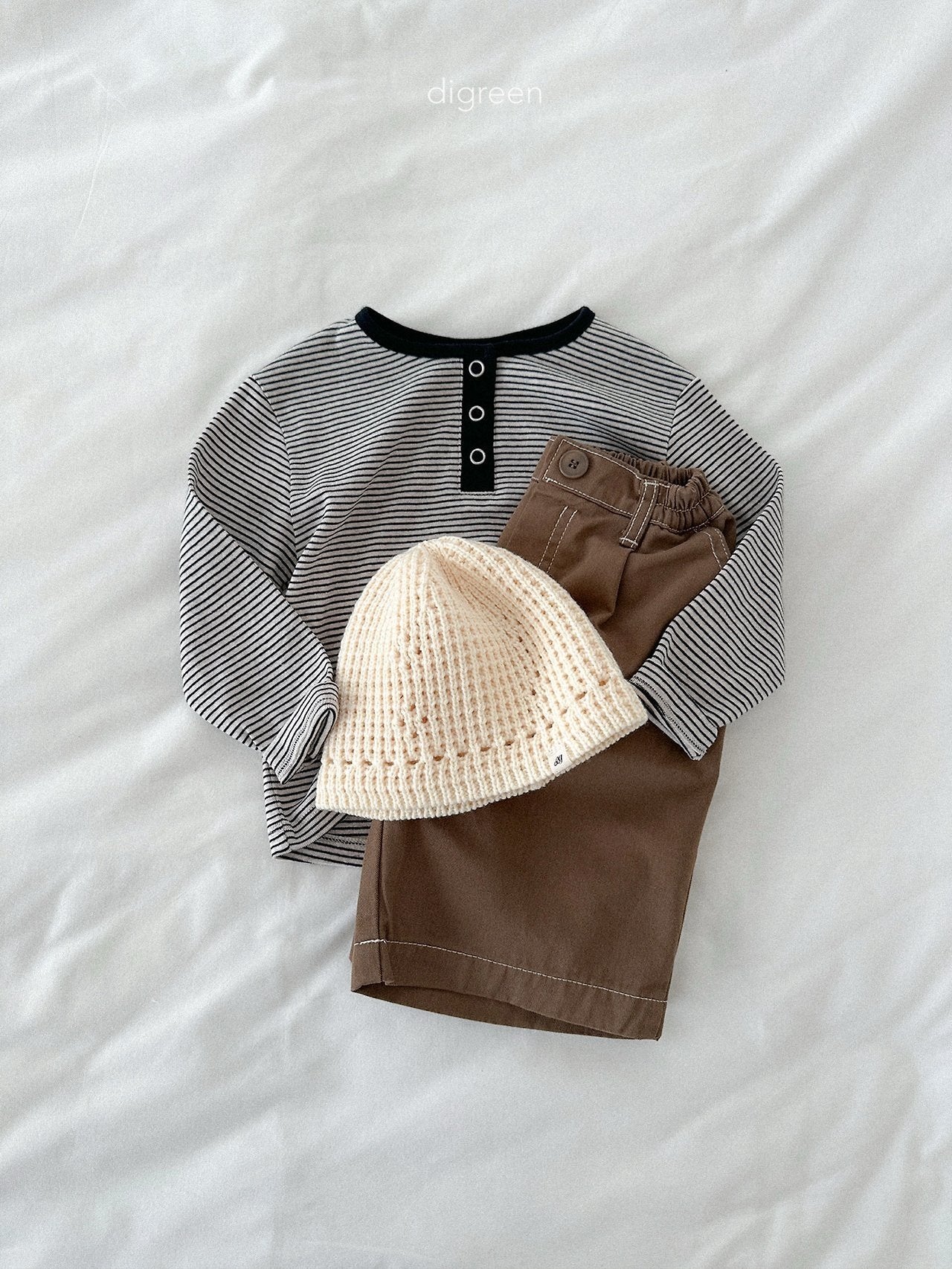 digreen eyelet beanie