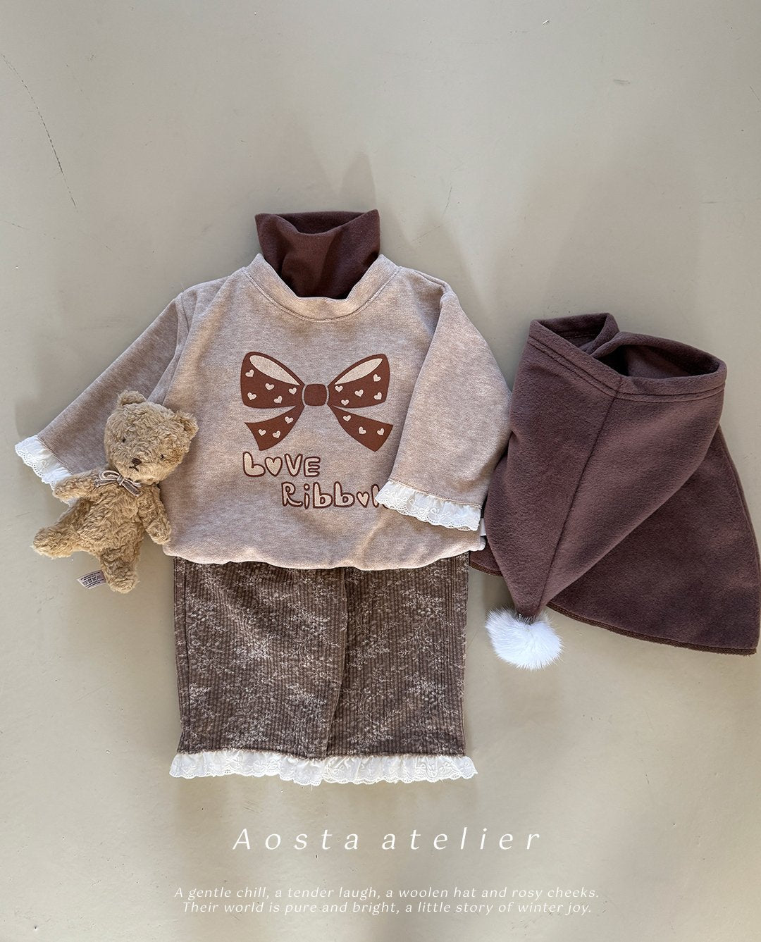 Aosta winter cone cape