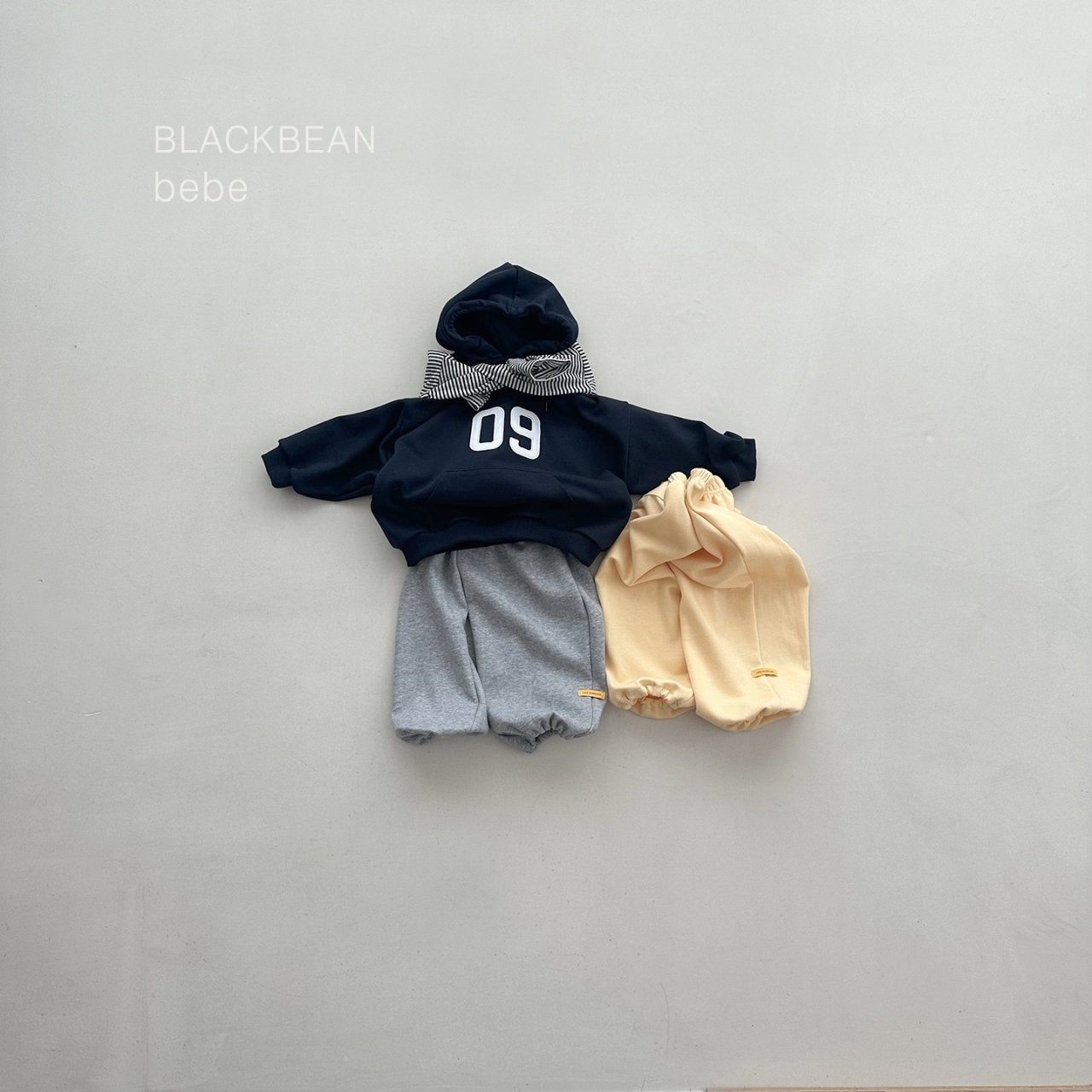 blackbean mark bebe pants(baby)