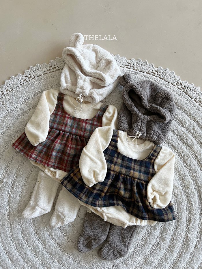 thelala bear balaclava