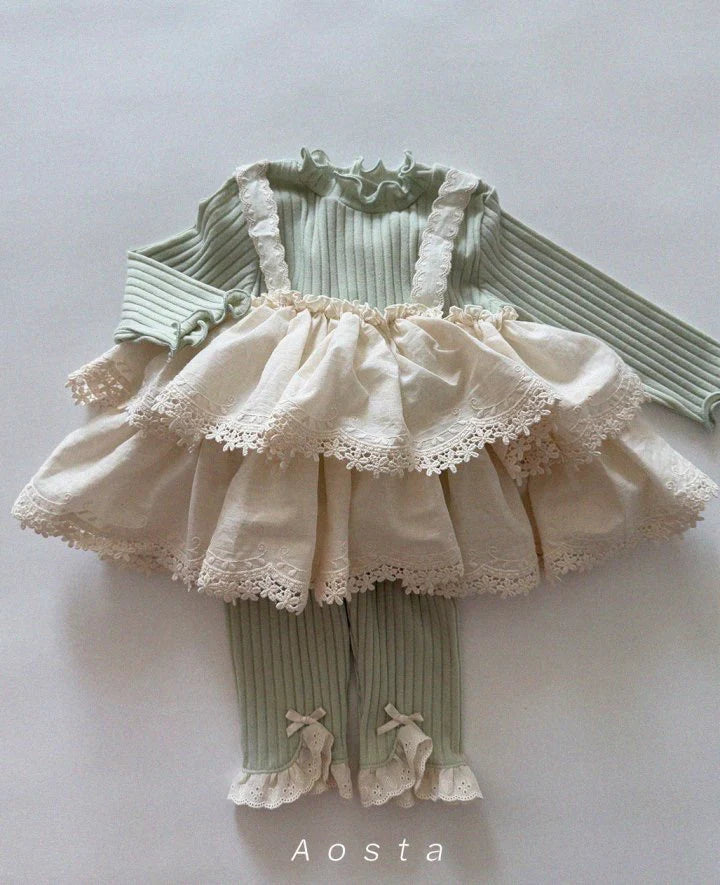 Aosta Camellia T  (70-110cm)