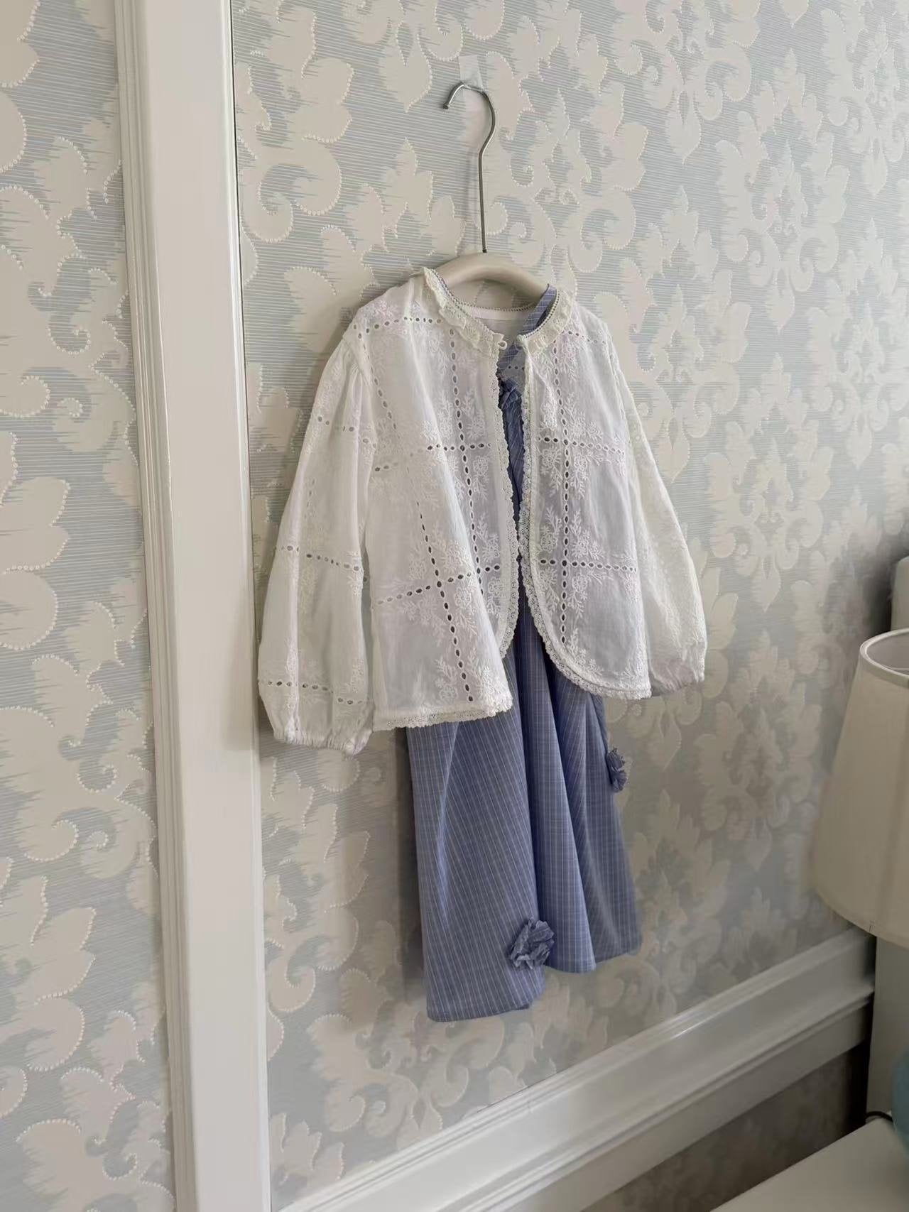 aiai romance punching cardigan (95-140cm)