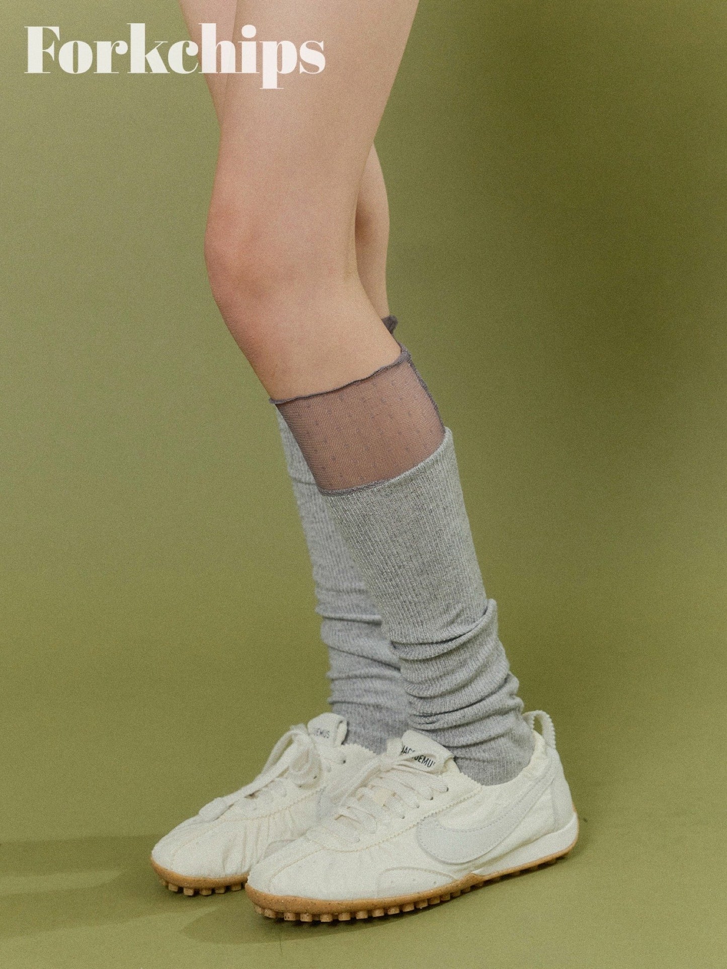 FORKCHIPS dot mesh socks