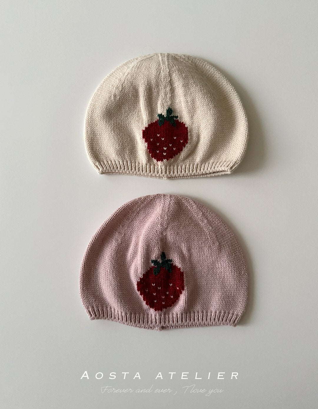 Aosta knit strawberry hat
